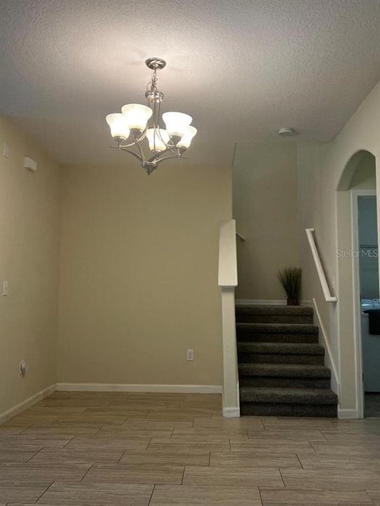 For Rent: $2,650 (4 beds, 2 baths, 2109 Square Feet)