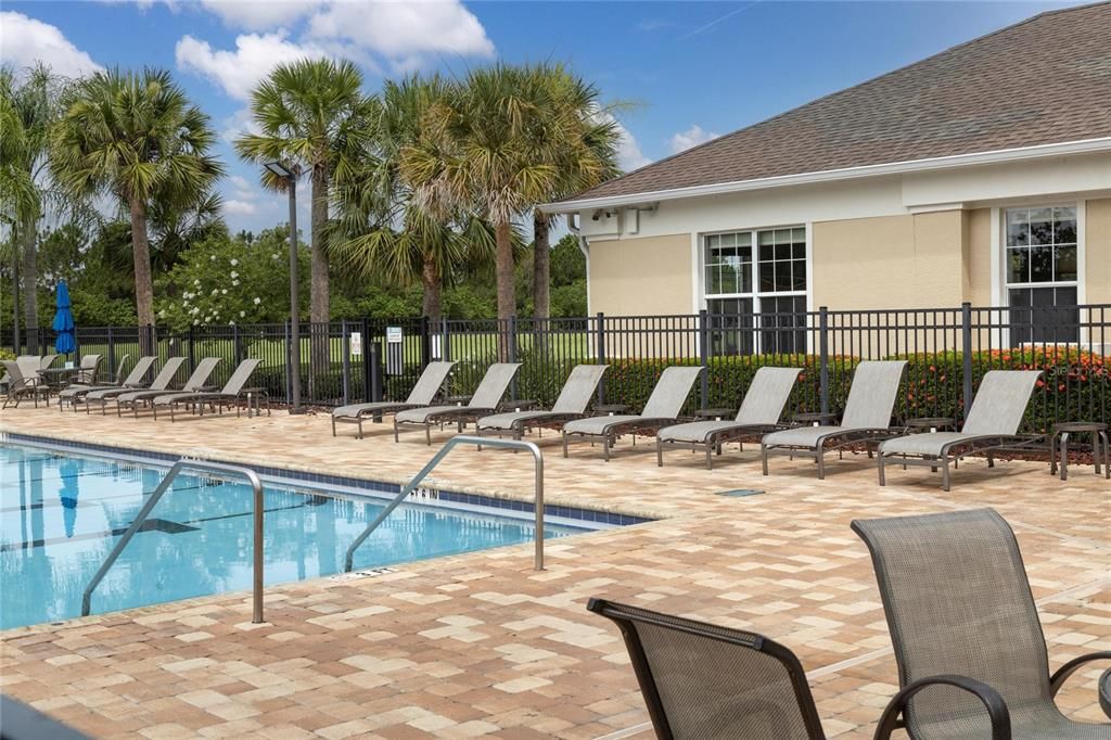 For Sale: $399,000 (3 beds, 2 baths, 1664 Square Feet)