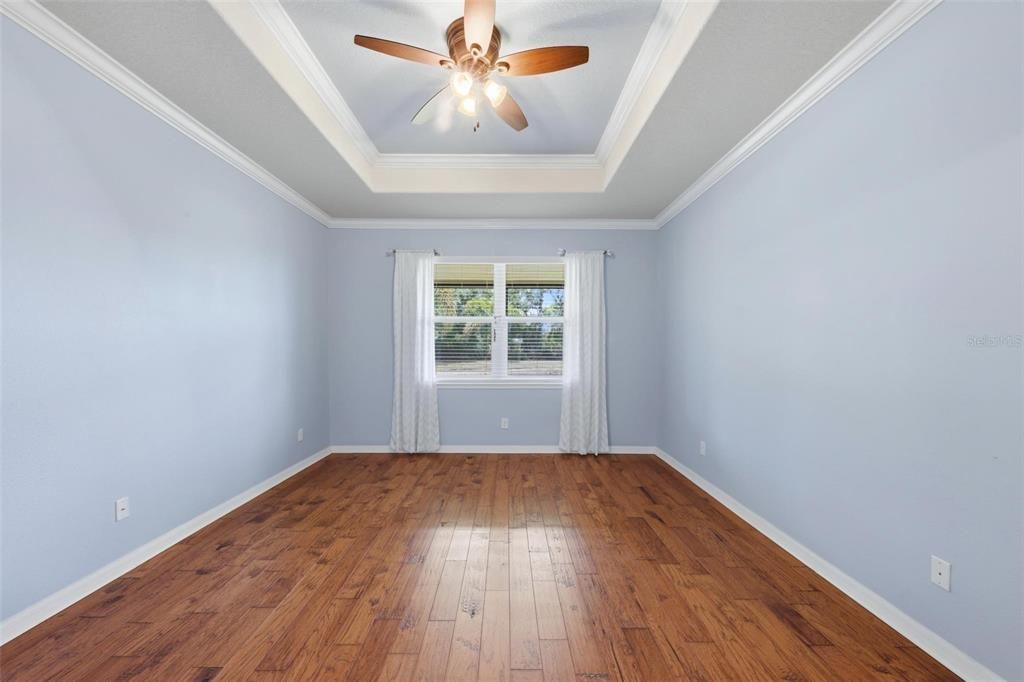 For Sale: $399,000 (3 beds, 2 baths, 1664 Square Feet)