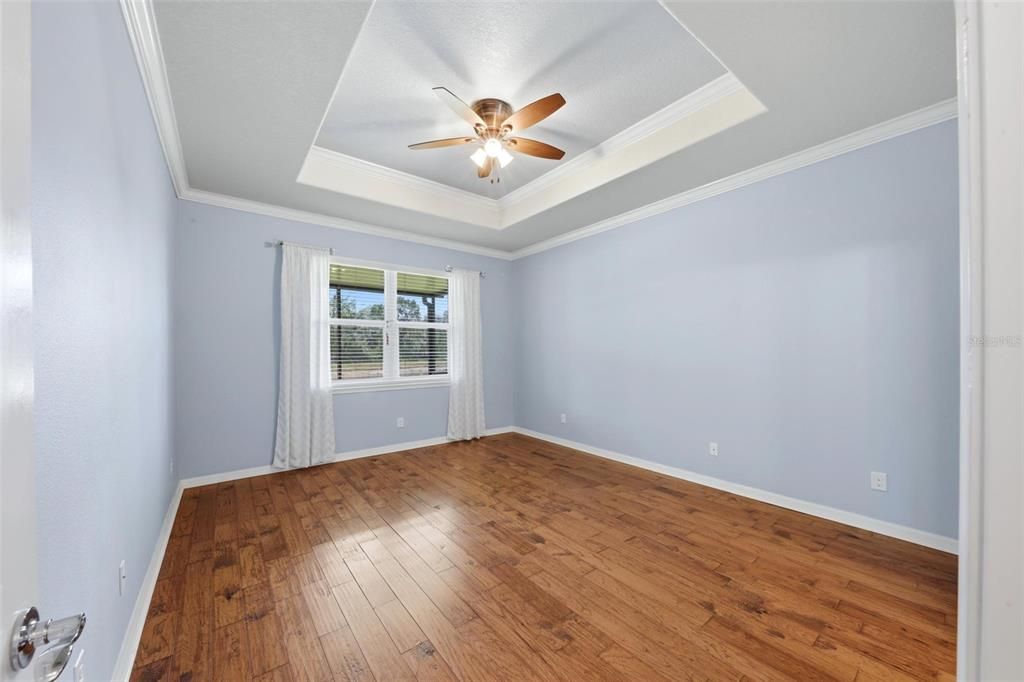 For Sale: $399,000 (3 beds, 2 baths, 1664 Square Feet)