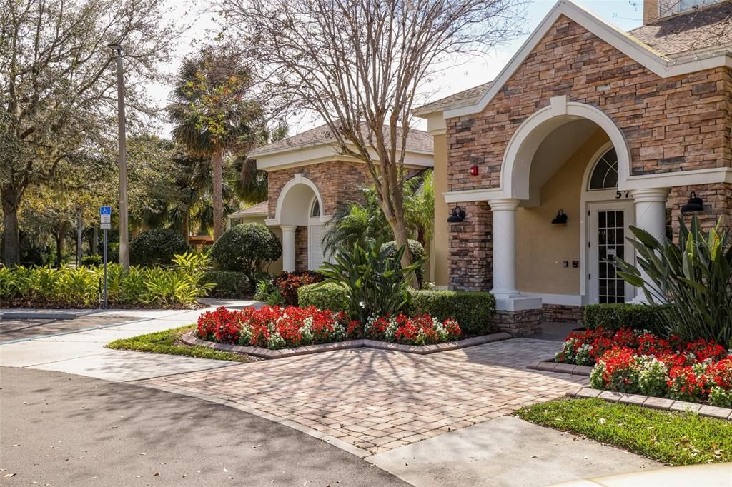 For Sale: $399,000 (3 beds, 2 baths, 1664 Square Feet)