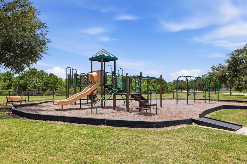For Sale: $399,000 (3 beds, 2 baths, 1664 Square Feet)