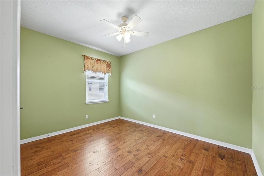 For Sale: $399,000 (3 beds, 2 baths, 1664 Square Feet)