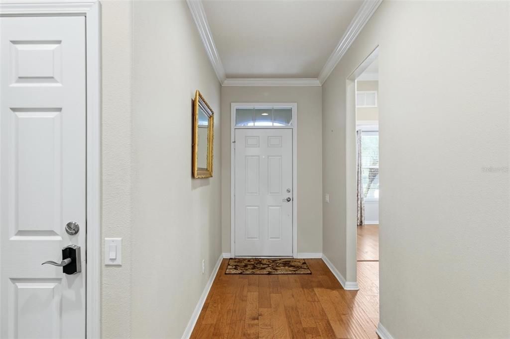 For Sale: $399,000 (3 beds, 2 baths, 1664 Square Feet)