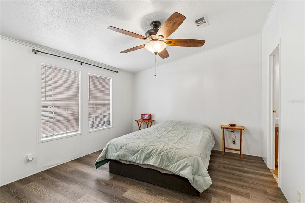 En Venta: $325,000 (3 camas, 2 baños, 1152 Pies cuadrados)