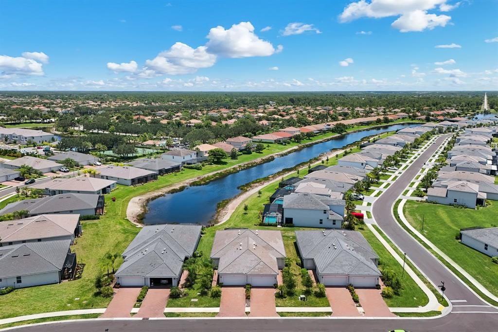 На продажу: $399,900 (3 спален, 2 ванн, 1389 Квадратных фут)