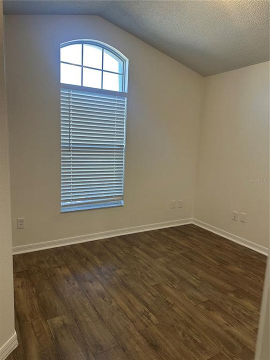 En Renta: $2,000 (3 camas, 2 baños, 1498 Pies cuadrados)