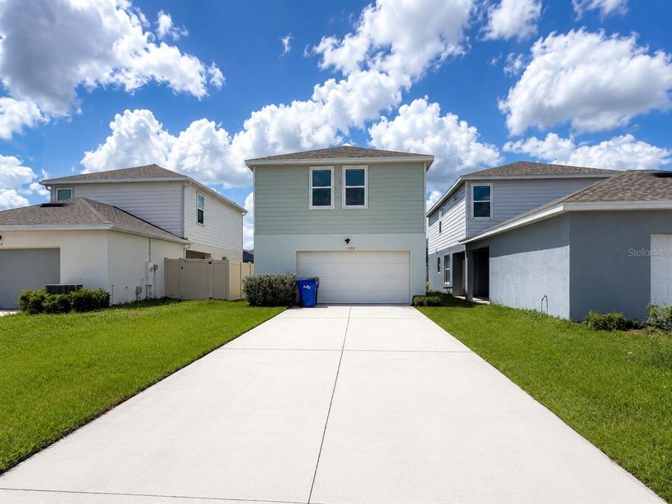 For Sale: $390,000 (3 beds, 2 baths, 2072 Square Feet)