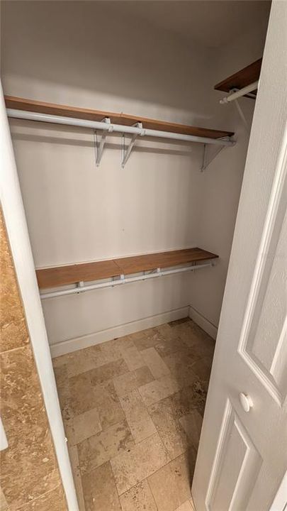 For Rent: $2,600 (3 beds, 2 baths, 1298 Square Feet)