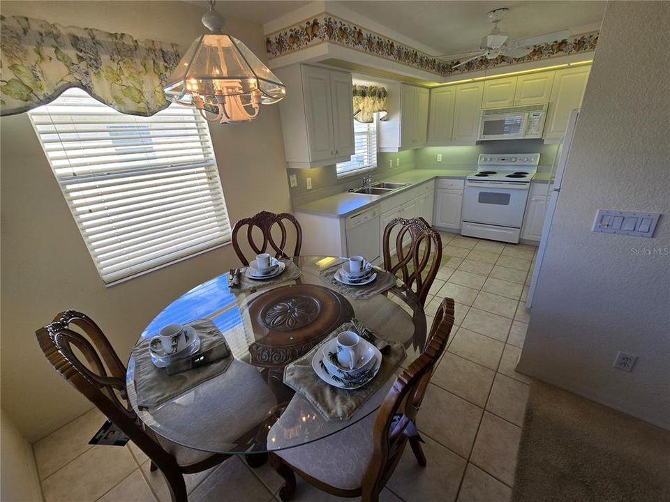 For Rent: $1,650 (2 beds, 2 baths, 1229 Square Feet)