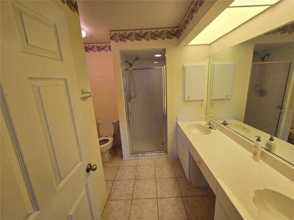 For Rent: $1,650 (2 beds, 2 baths, 1229 Square Feet)