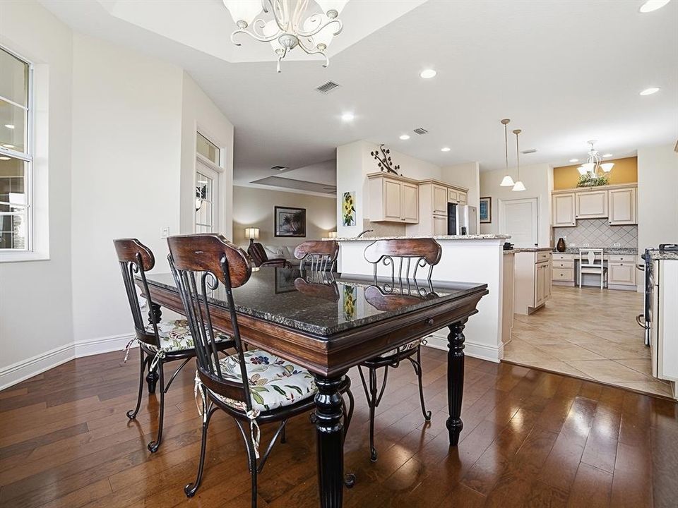 For Sale: $669,247 (3 beds, 2 baths, 2075 Square Feet)