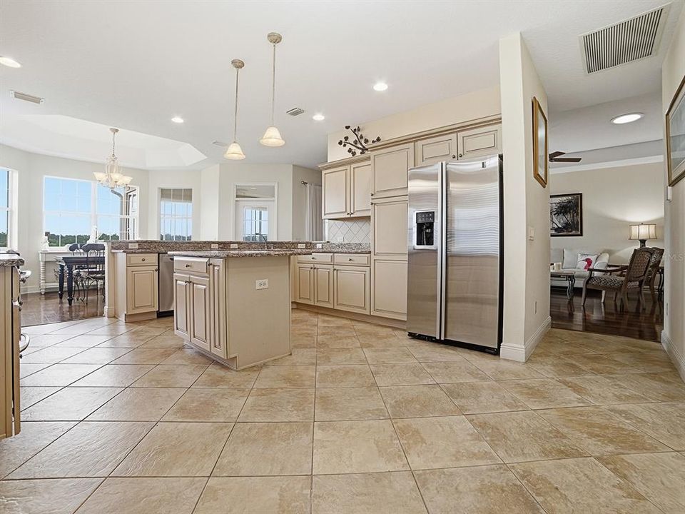For Sale: $669,247 (3 beds, 2 baths, 2075 Square Feet)