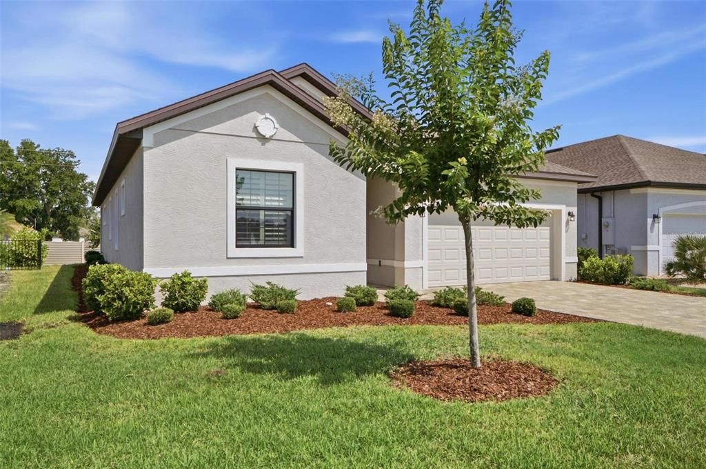 For Sale: $329,000 (3 beds, 2 baths, 1745 Square Feet)