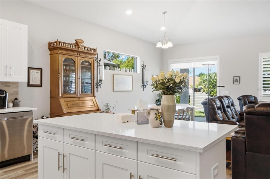 For Sale: $329,000 (3 beds, 2 baths, 1745 Square Feet)
