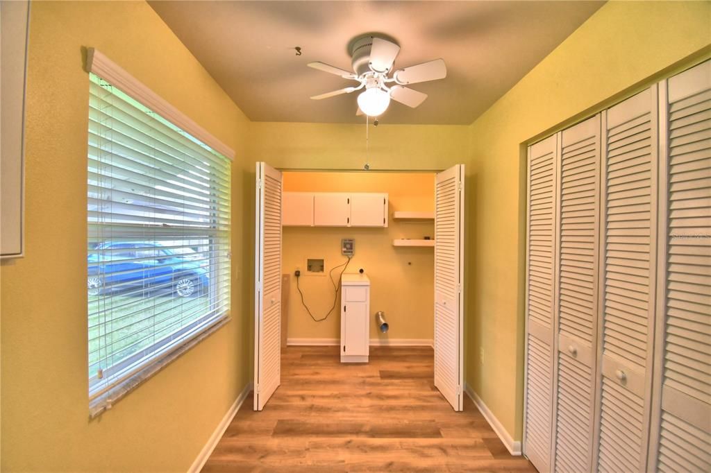 For Sale: $205,900 (2 beds, 2 baths, 1153 Square Feet)