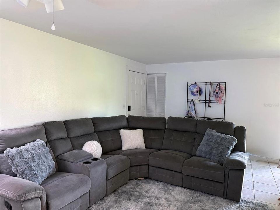 En Venta: $125,000 (2 camas, 2 baños, 960 Pies cuadrados)