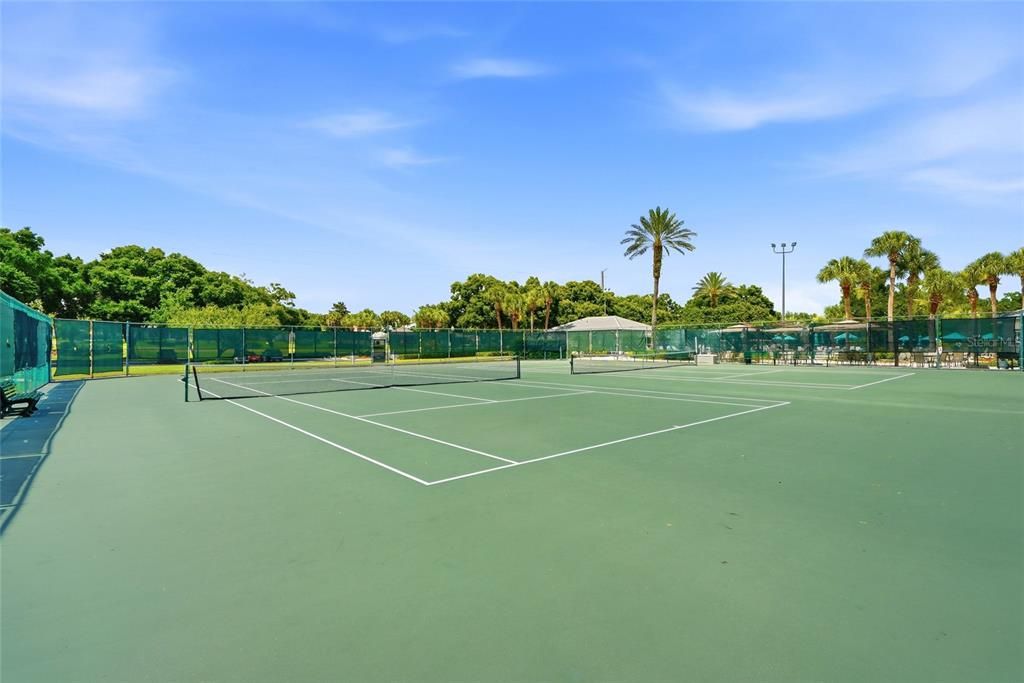 Activo con contrato: $265,000 (3 camas, 2 baños, 1630 Pies cuadrados)
