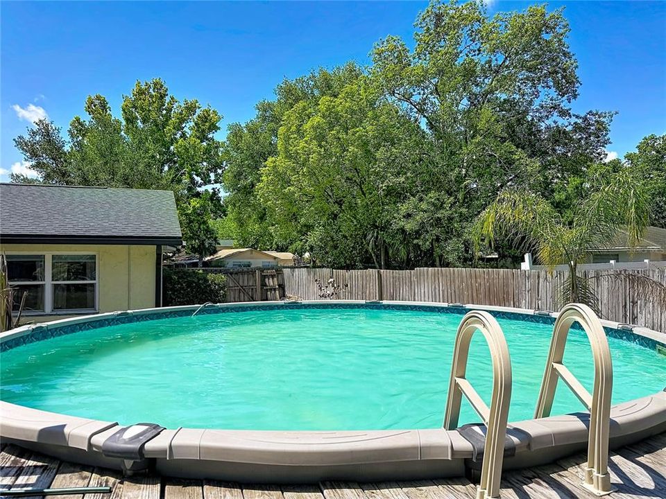 For Sale: $485,000 (3 beds, 2 baths, 1594 Square Feet)