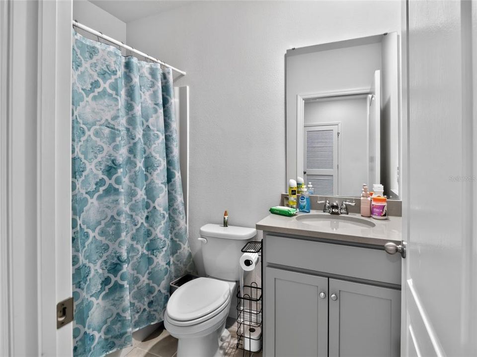 В аренду: $1,900 (3 спален, 2 ванн, 1463 Квадратных фут)