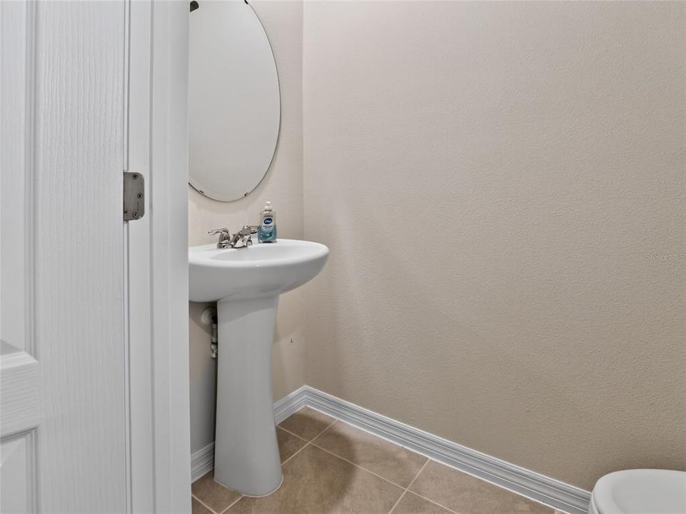 В аренду: $1,900 (3 спален, 2 ванн, 1463 Квадратных фут)