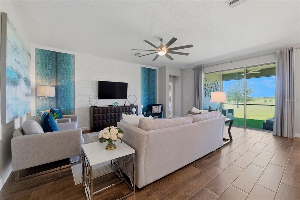 For Rent: $3,000 (2 beds, 2 baths, 1959 Square Feet)