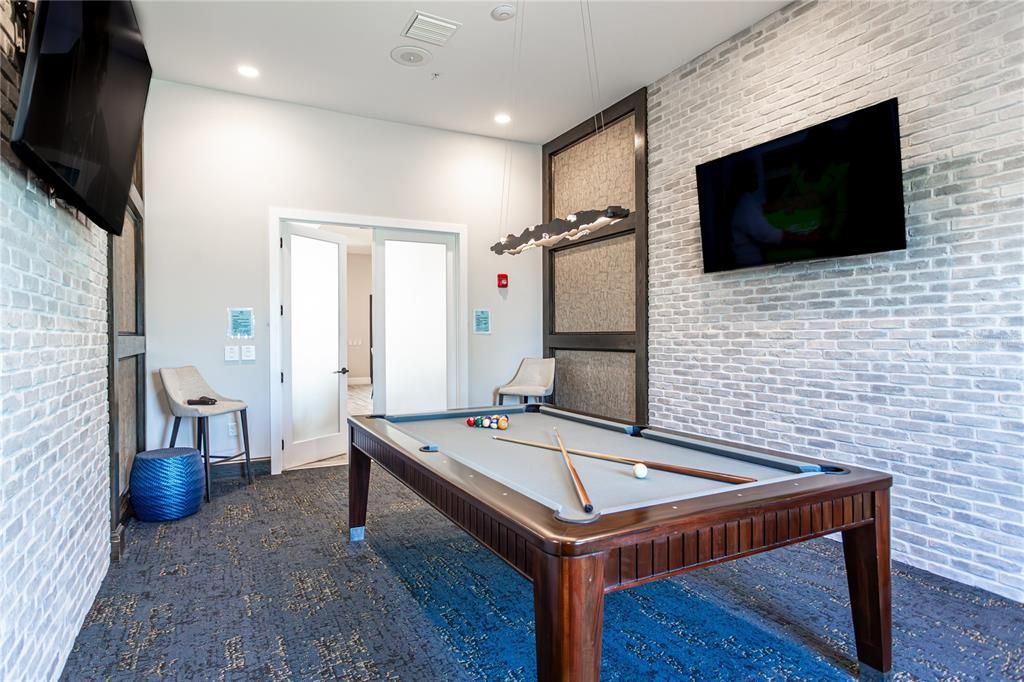 For Rent: $2,500 (2 beds, 2 baths, 1959 Square Feet)