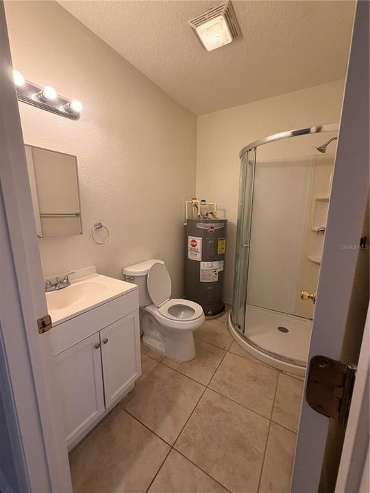 For Rent: $1,100 (2 beds, 1 baths, 576 Square Feet)