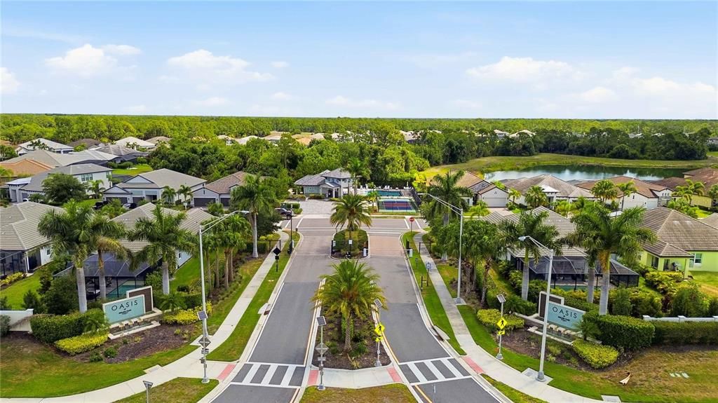 For Sale: $799,900 (3 beds, 3 baths, 2571 Square Feet)