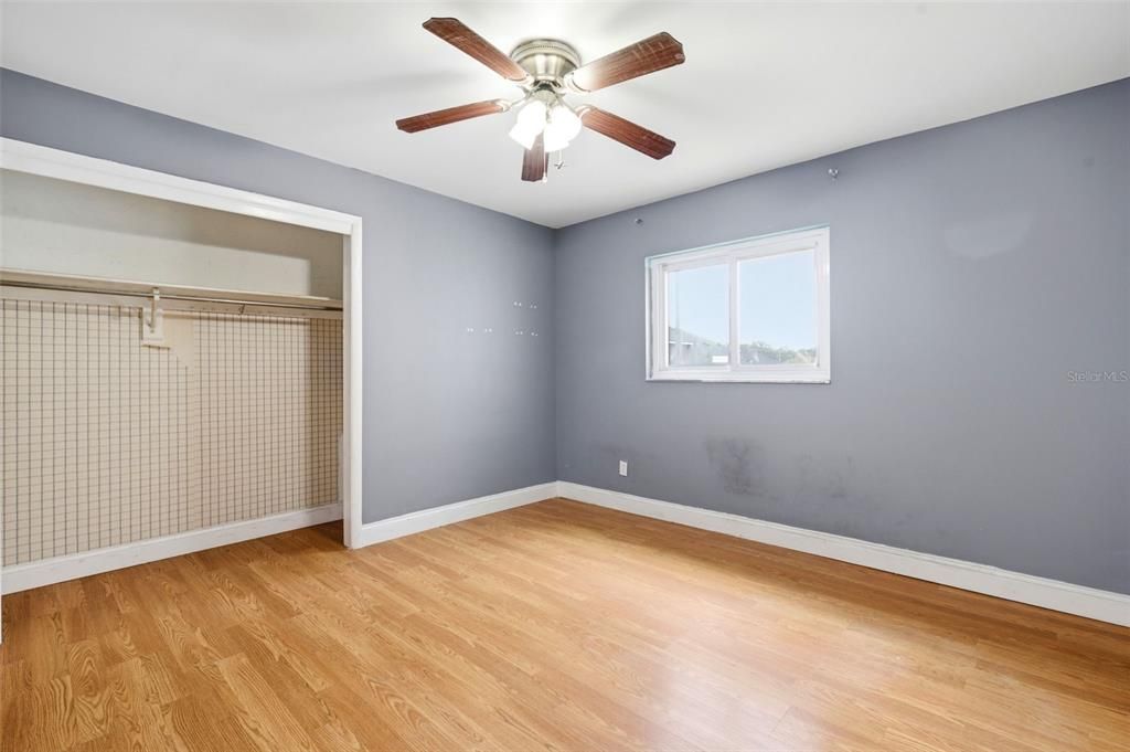 For Sale: $475,000 (5 beds, 4 baths, 2226 Square Feet)
