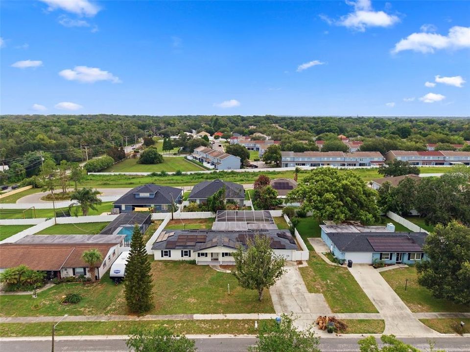 For Sale: $475,000 (5 beds, 4 baths, 2226 Square Feet)