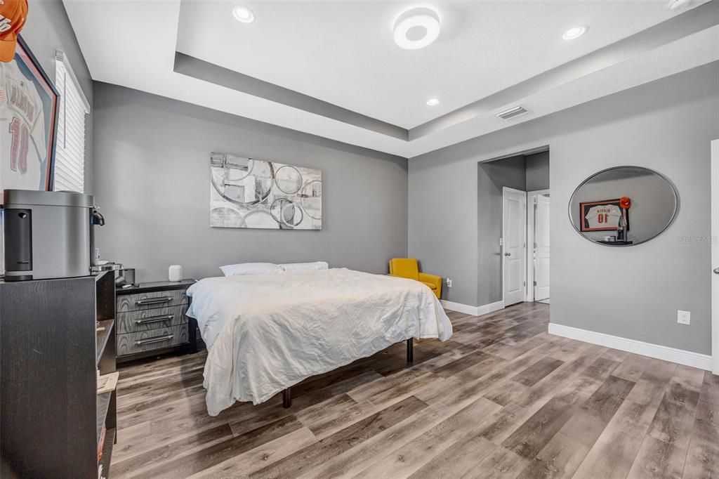 For Sale: $395,000 (4 beds, 2 baths, 2057 Square Feet)