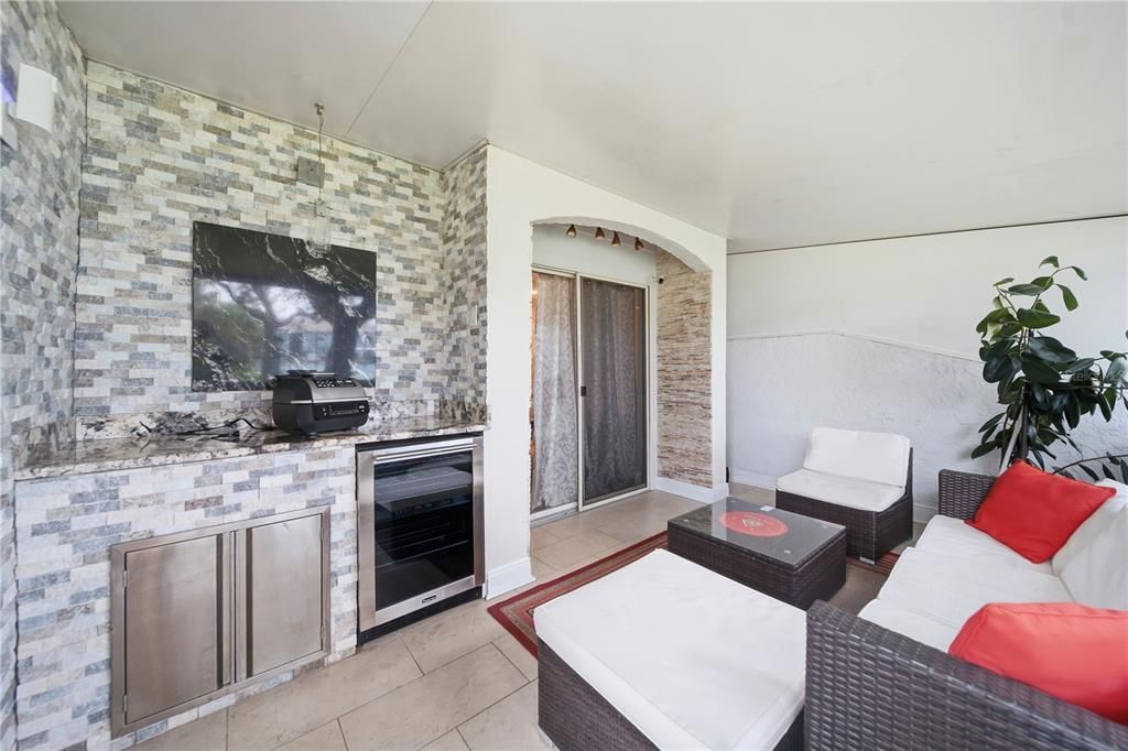 En Venta: $175,000 (2 camas, 1 baños, 993 Pies cuadrados)