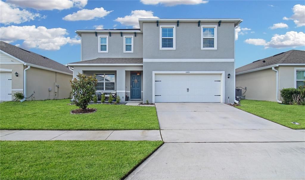 En Venta: $409,000 (4 camas, 2 baños, 2410 Pies cuadrados)