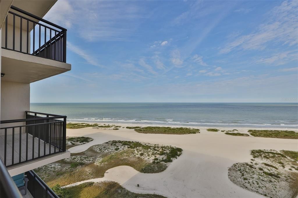 For Rent: $3,345 (2 beds, 2 baths, 1094 Square Feet)