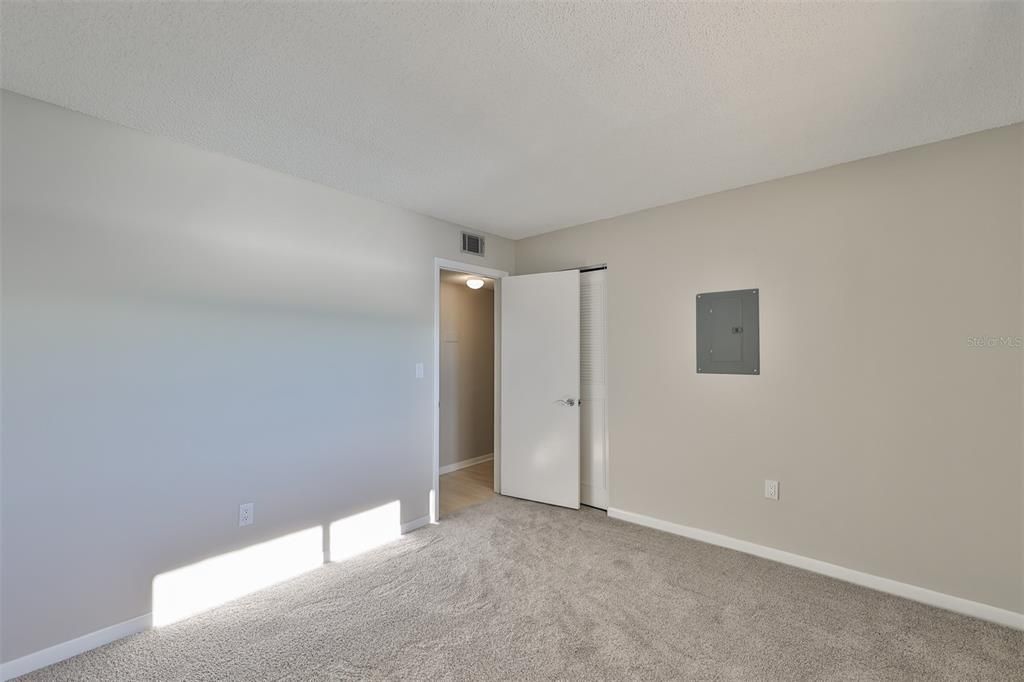For Rent: $3,345 (2 beds, 2 baths, 1094 Square Feet)