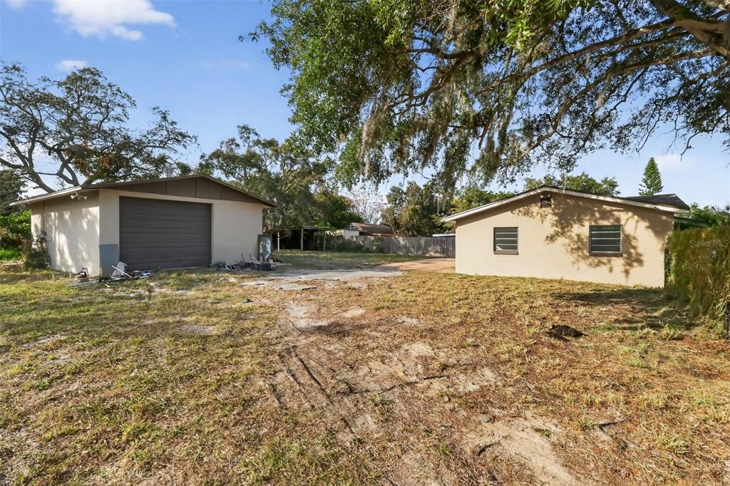 For Sale: $164,900 (3 beds, 1 baths, 815 Square Feet)