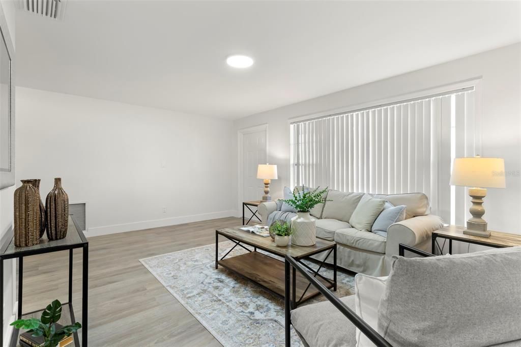 For Rent: $2,800 (3 beds, 2 baths, 1092 Square Feet)