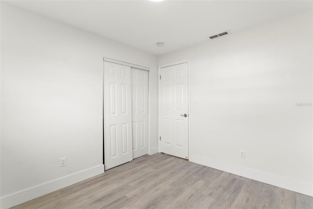 For Rent: $2,800 (3 beds, 2 baths, 1092 Square Feet)