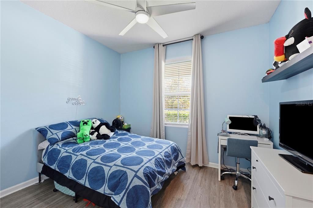For Sale: $350,000 (4 beds, 3 baths, 2075 Square Feet)