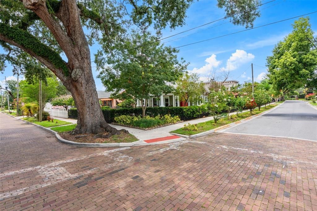 En Venta: $699,000 (3 camas, 1 baños, 1158 Pies cuadrados)