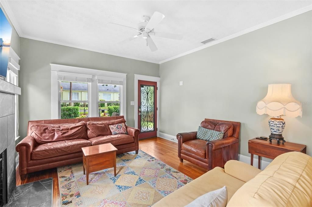 En Venta: $699,000 (3 camas, 1 baños, 1158 Pies cuadrados)