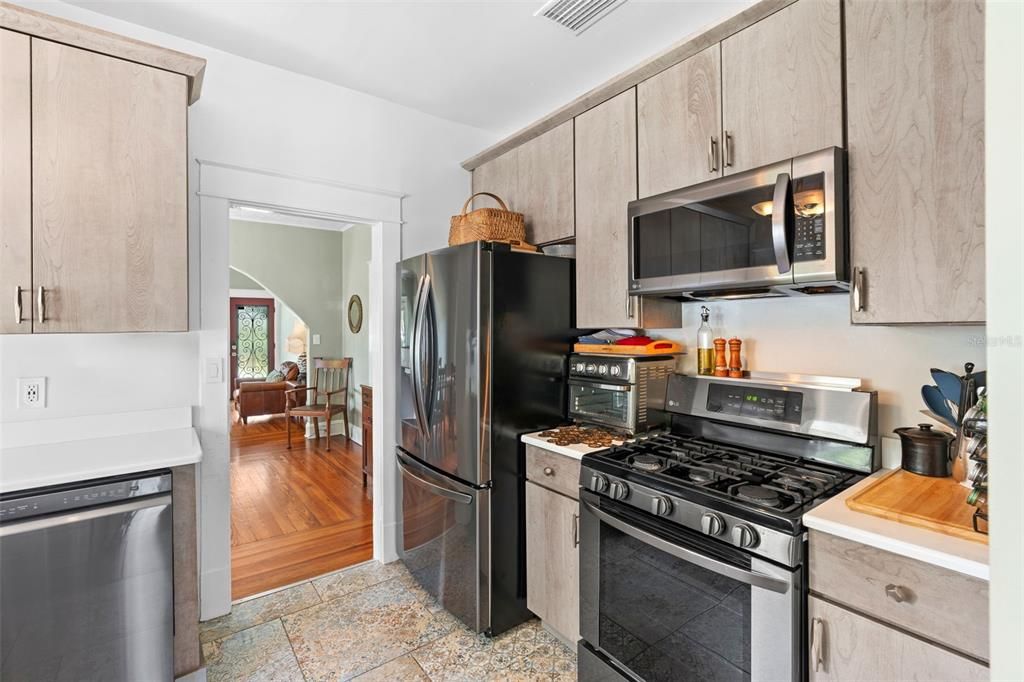 En Venta: $699,000 (3 camas, 1 baños, 1158 Pies cuadrados)