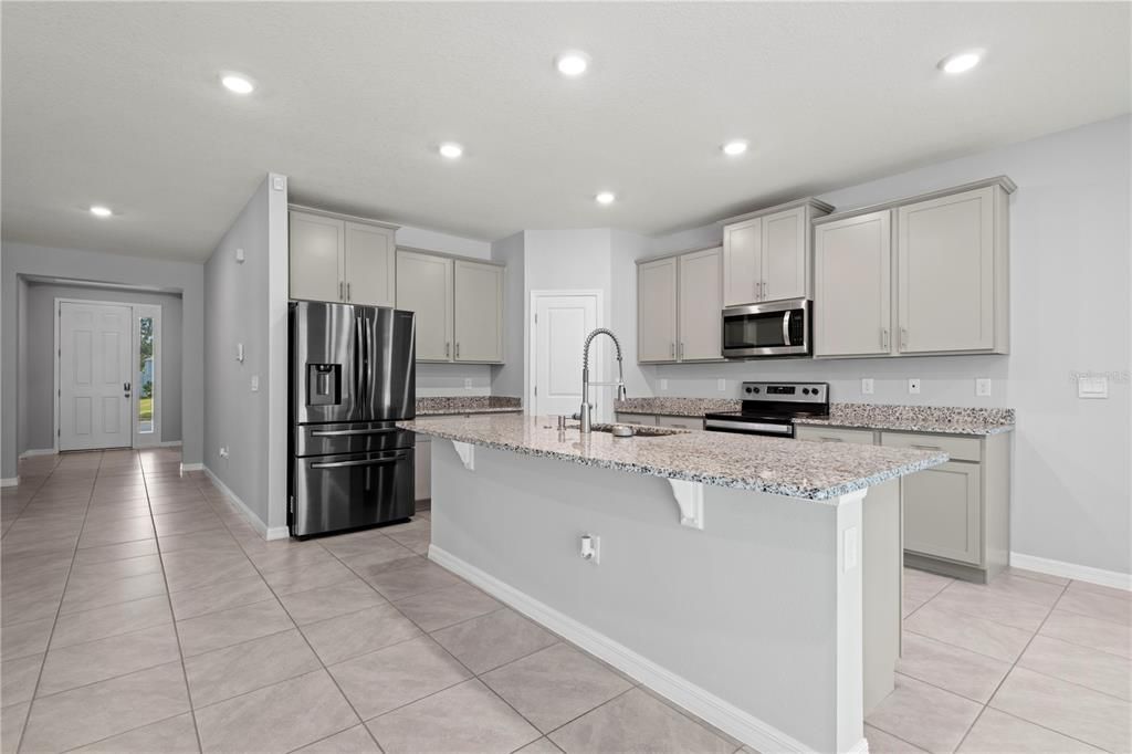 For Sale: $330,000 (4 beds, 2 baths, 1980 Square Feet)
