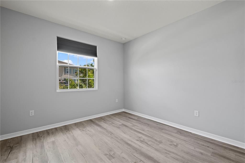For Sale: $330,000 (4 beds, 2 baths, 1980 Square Feet)