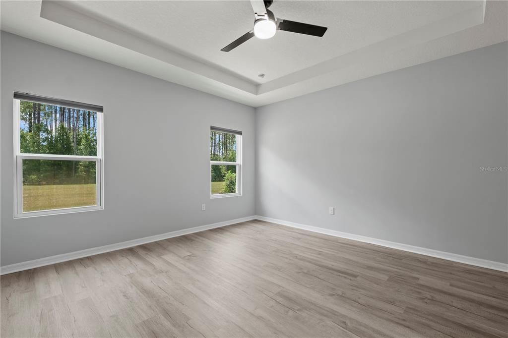 For Sale: $330,000 (4 beds, 2 baths, 1980 Square Feet)