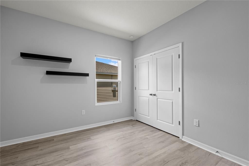 For Sale: $330,000 (4 beds, 2 baths, 1980 Square Feet)