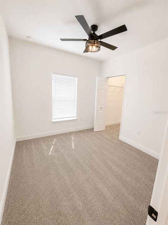 For Sale: $259,900 (3 beds, 2 baths, 1078 Square Feet)