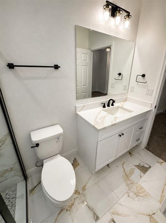 For Sale: $259,900 (3 beds, 2 baths, 1078 Square Feet)