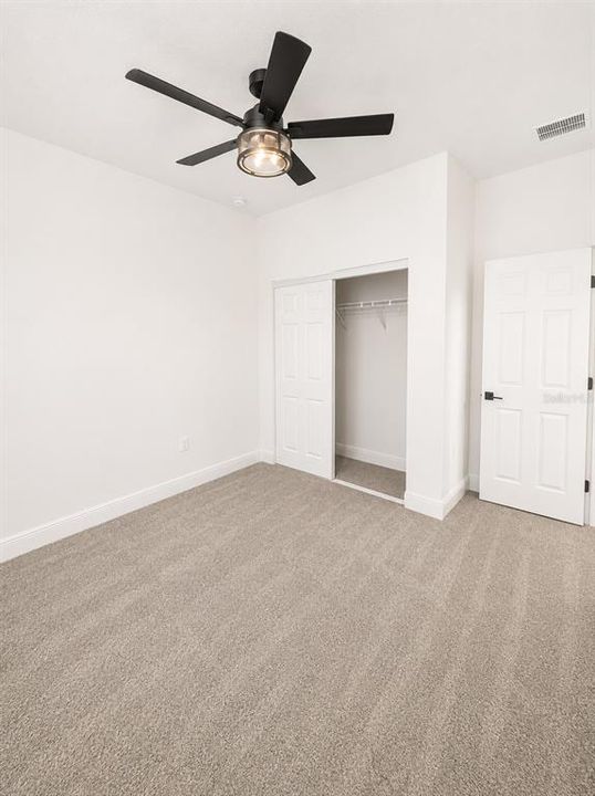 For Sale: $259,900 (3 beds, 2 baths, 1078 Square Feet)